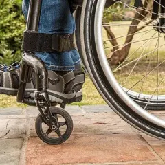 Co to jest rehabilitacja? Poznaj jej cele i metody działania