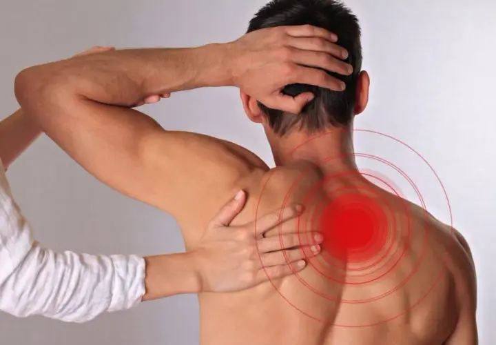 Osteopata czy fizjoterapeuta: który specjalista pomoże w bólu?