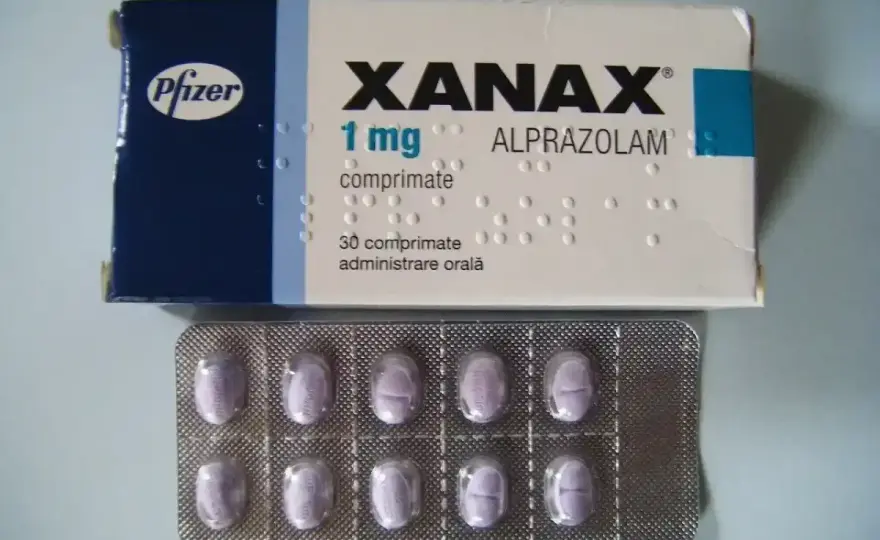Xanax (alprazolam) - Co musisz wiedzieć, zanim go zażyjesz?