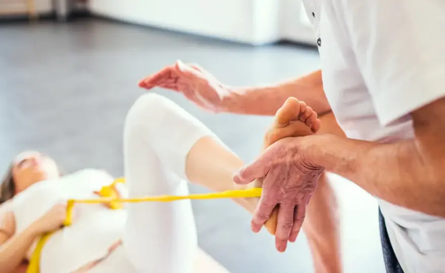 Czy na rehabilitację prywatnie potrzebne jest skierowanie? Odpowiedź, która zaskoczy