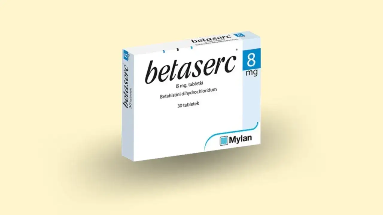 Opakowanie leku Betaserc 8 mg, zawierające 30 tabletek z betahistyną.