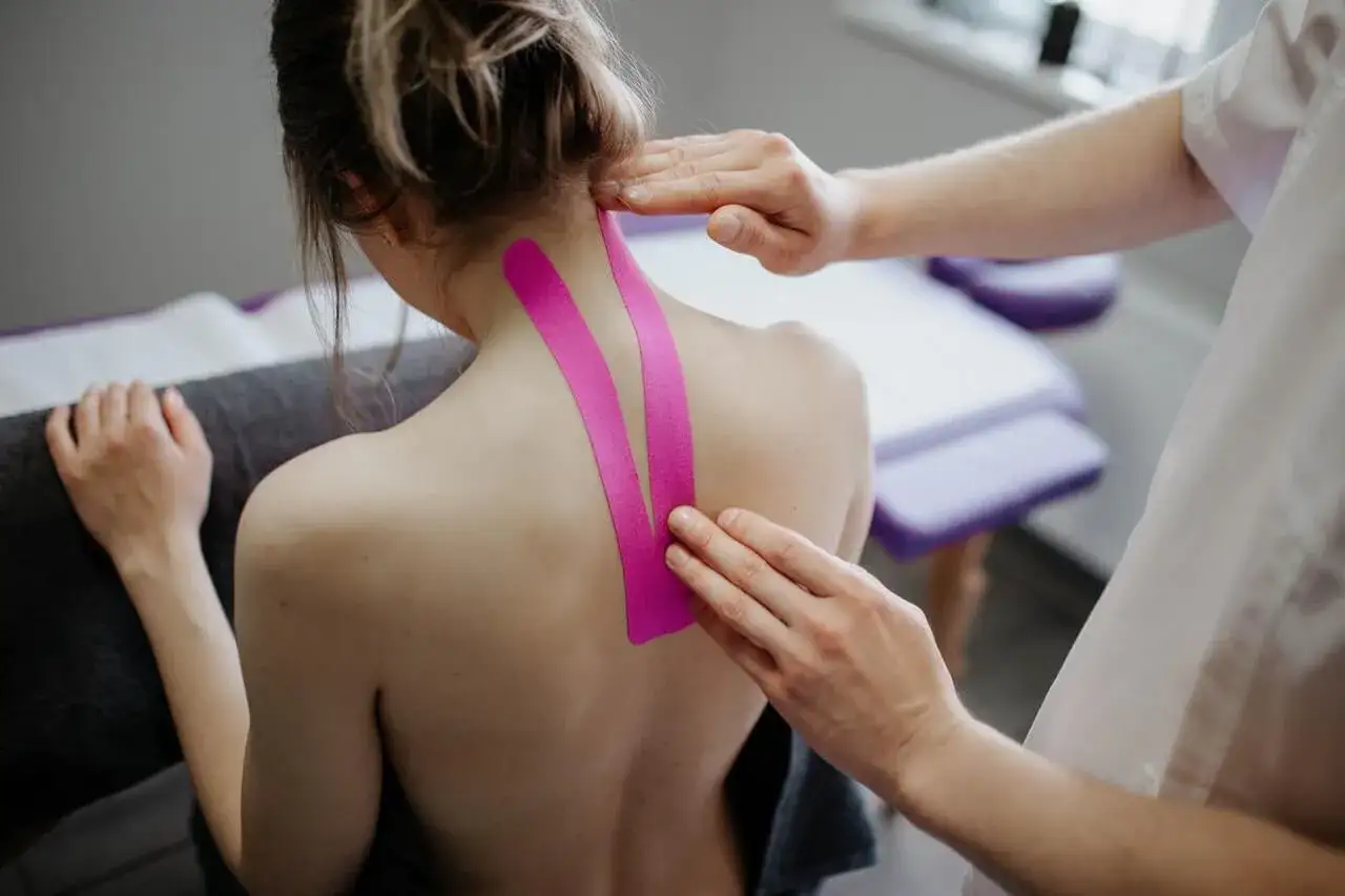 Zdjęcie Czy po rehabilitacji może boleć? Sprawdź, co jest normalne i kiedy się martwić